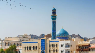 10 Thai Customs That Might Suprise You